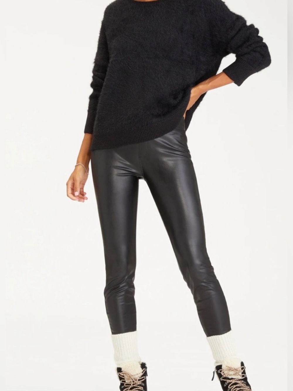 Sanctuary Women's Black Sweater  size XS